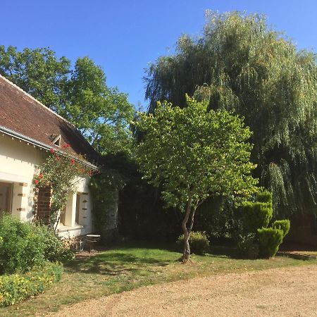 Le Mesnil Bed and Breakfast Dance  Exteriör bild